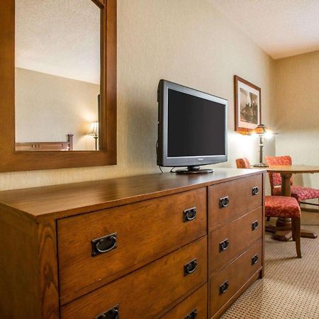 Quality Inn Айронвуд Екстер'єр фото