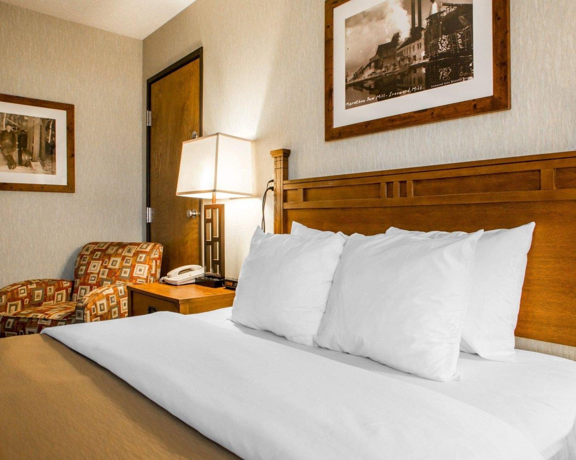 Quality Inn Айронвуд Екстер'єр фото