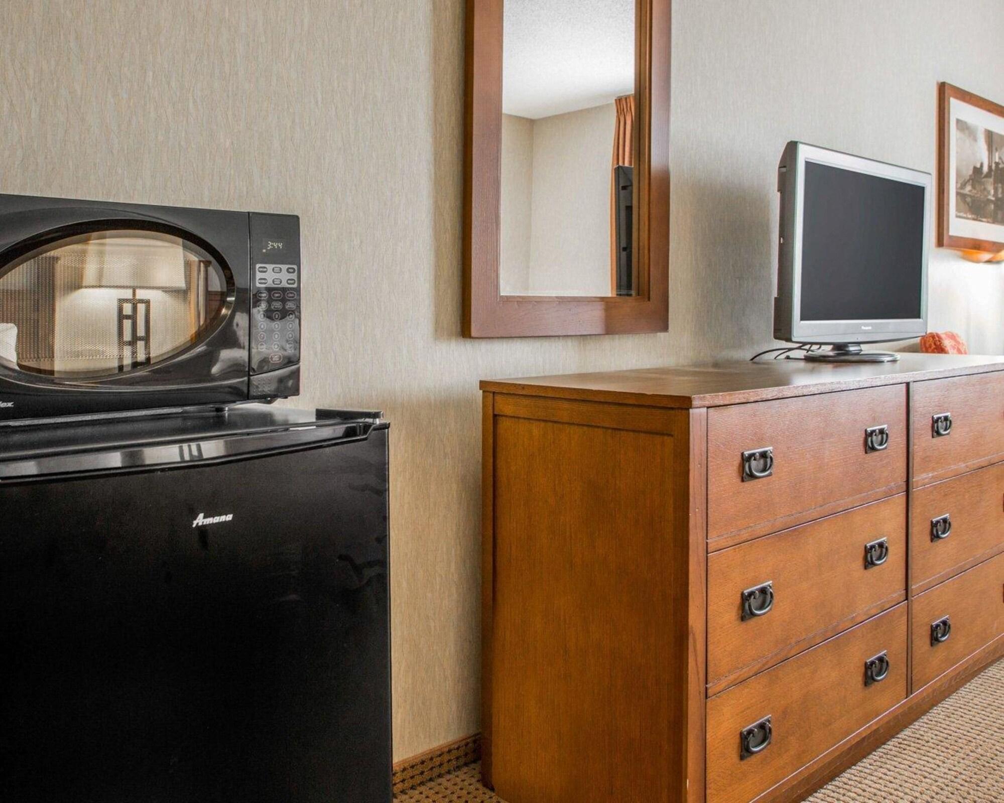 Quality Inn Айронвуд Екстер'єр фото