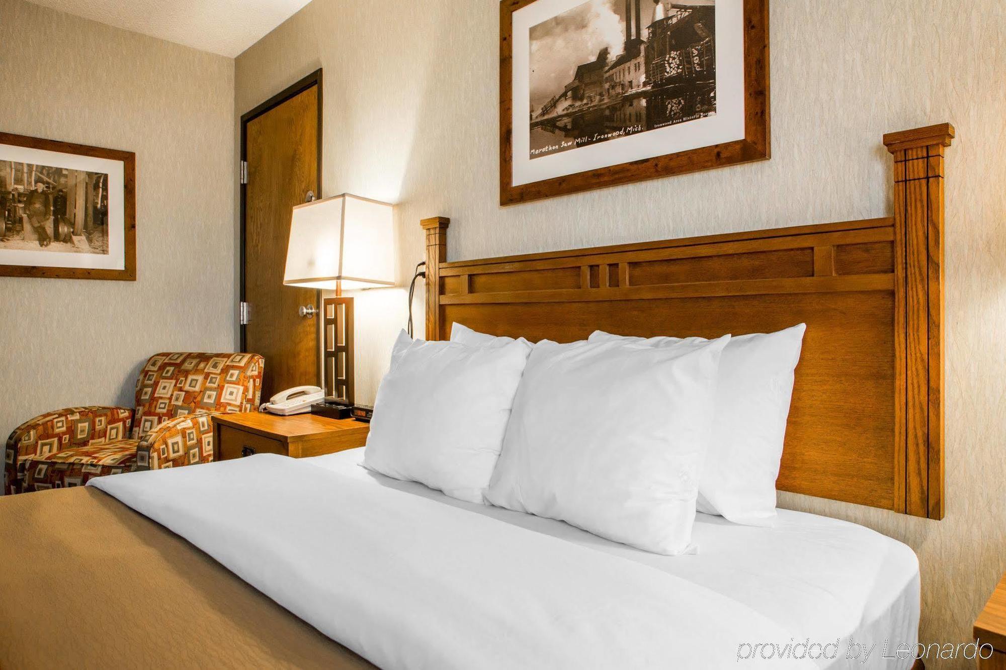 Quality Inn Айронвуд Екстер'єр фото
